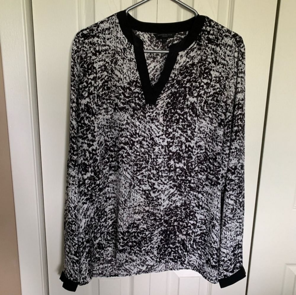 Kenneth Cole blouse